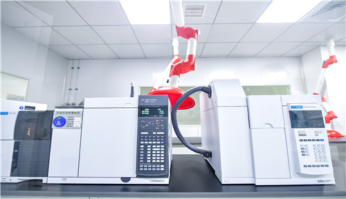 尼龍(long)改(gai)性(xing)生産(chan)工(gong)廠