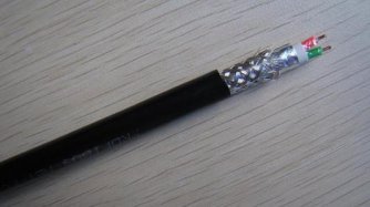 尼龍612良(liang)好(hao)的耐磨性(xing)咊(he)高衝擊強度適用于電(dian)線電(dian)纜(lan)塗層