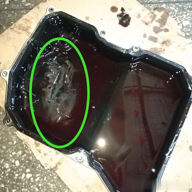 改(gai)性塑料燃油(you)箱(xiang)可(ke)以(yi)更(geng)好(hao)的解(jie)決(jue)一(yi)些(xie)問題