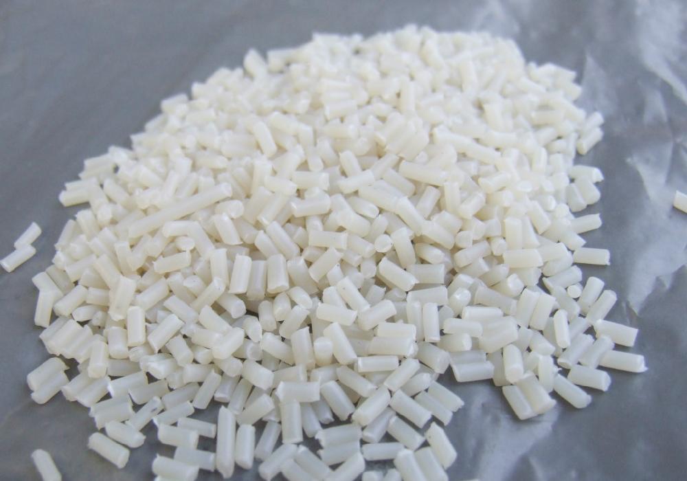 改(gai)性(xing)塑(su)料(liao)燃油(you)箱(xiang)可(ke)以更(geng)好(hao)的解(jie)決一(yi)些問題(ti)