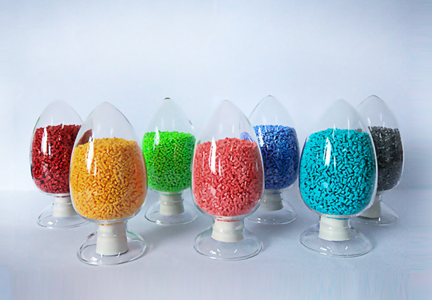 增(zeng)強(qiang)材(cai)料(liao)可(ke)用(yong)來提高尼(ni)龍(long)的(de)性(xing)能