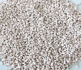 PA6尼(ni)龍原(yuan)料(liao)應用于(yu)線(xian)纜護套(tao)